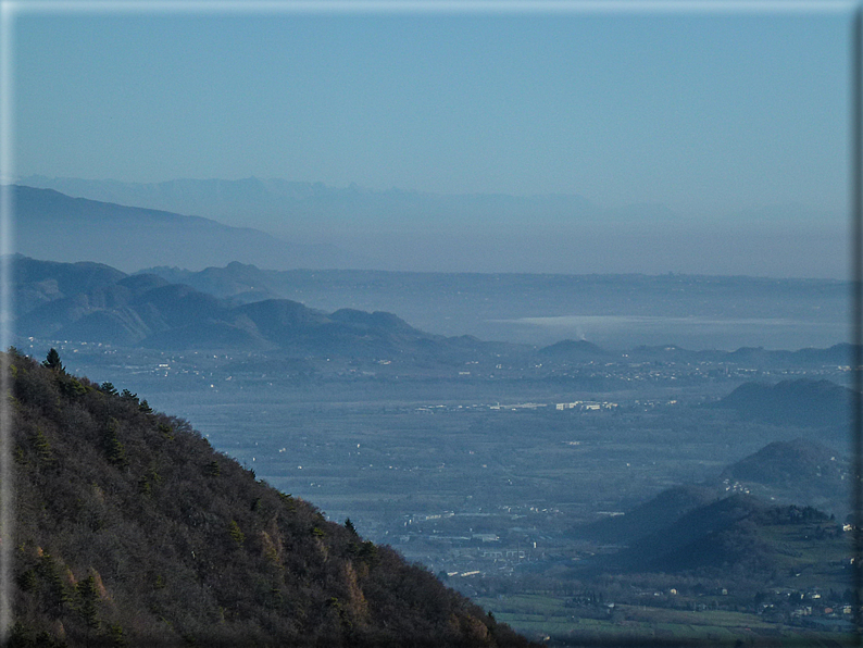 foto Salita al Col Serai e Cima Grappa